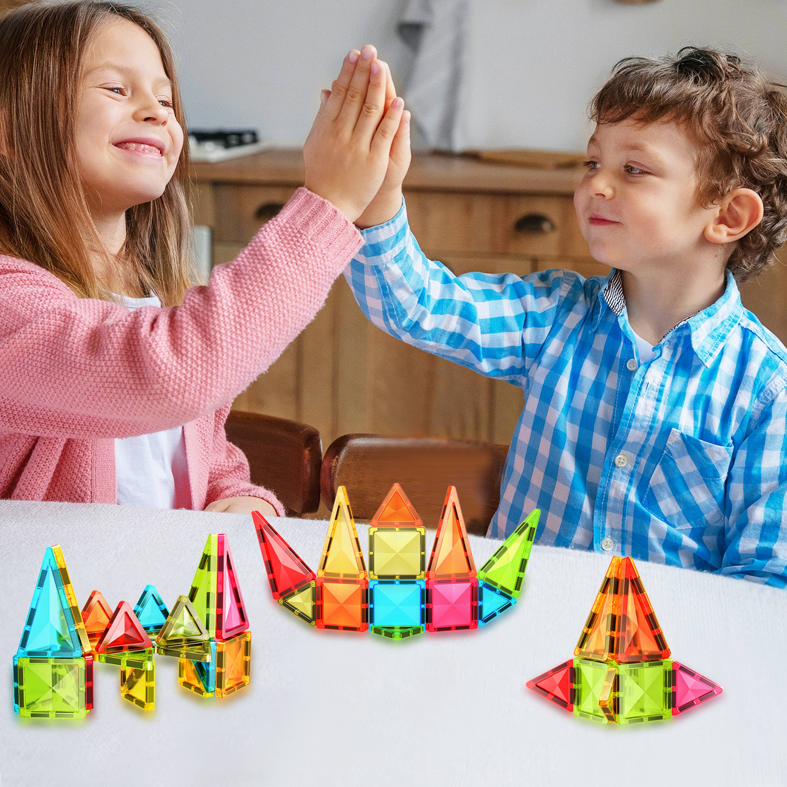 PicassoTiles 24pc Travel Size Magnetic Tile Building Set